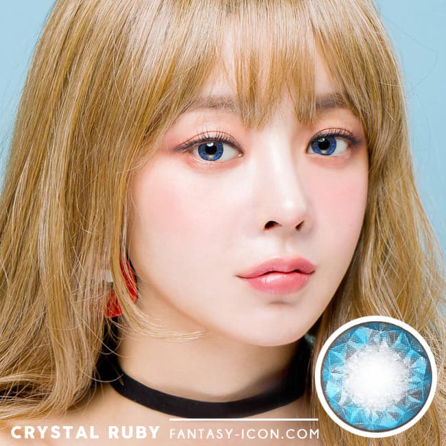 Ruby Queen Blue Contacts | Aqua Circle Lens Model