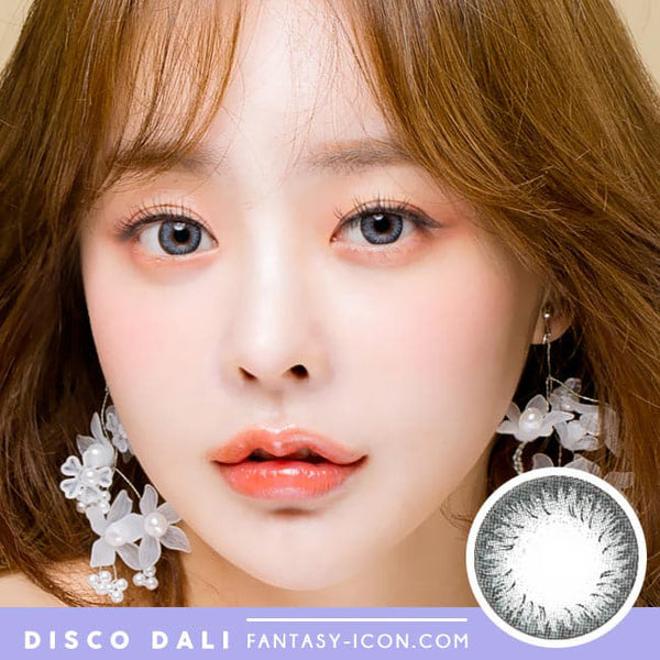 Disco Dali Grey Contacts | Circle Color Lens model